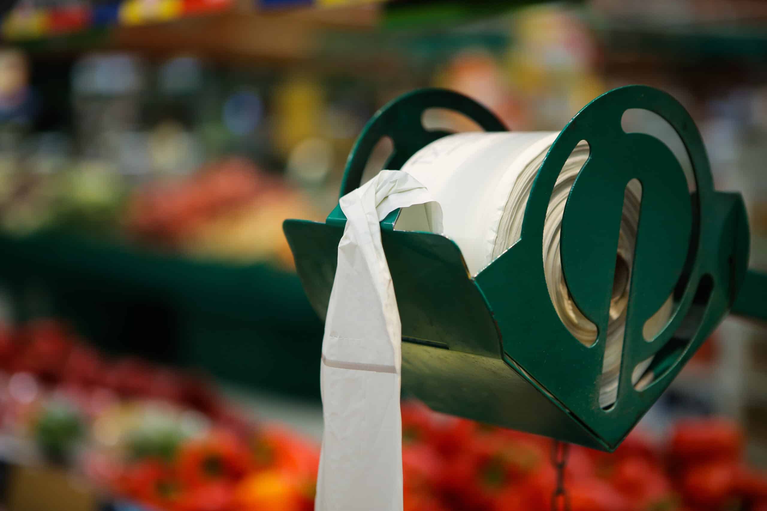 Biodegradable,Plastic,Food,Bags,In,The,Fruits,And,Vegetables,Aisle